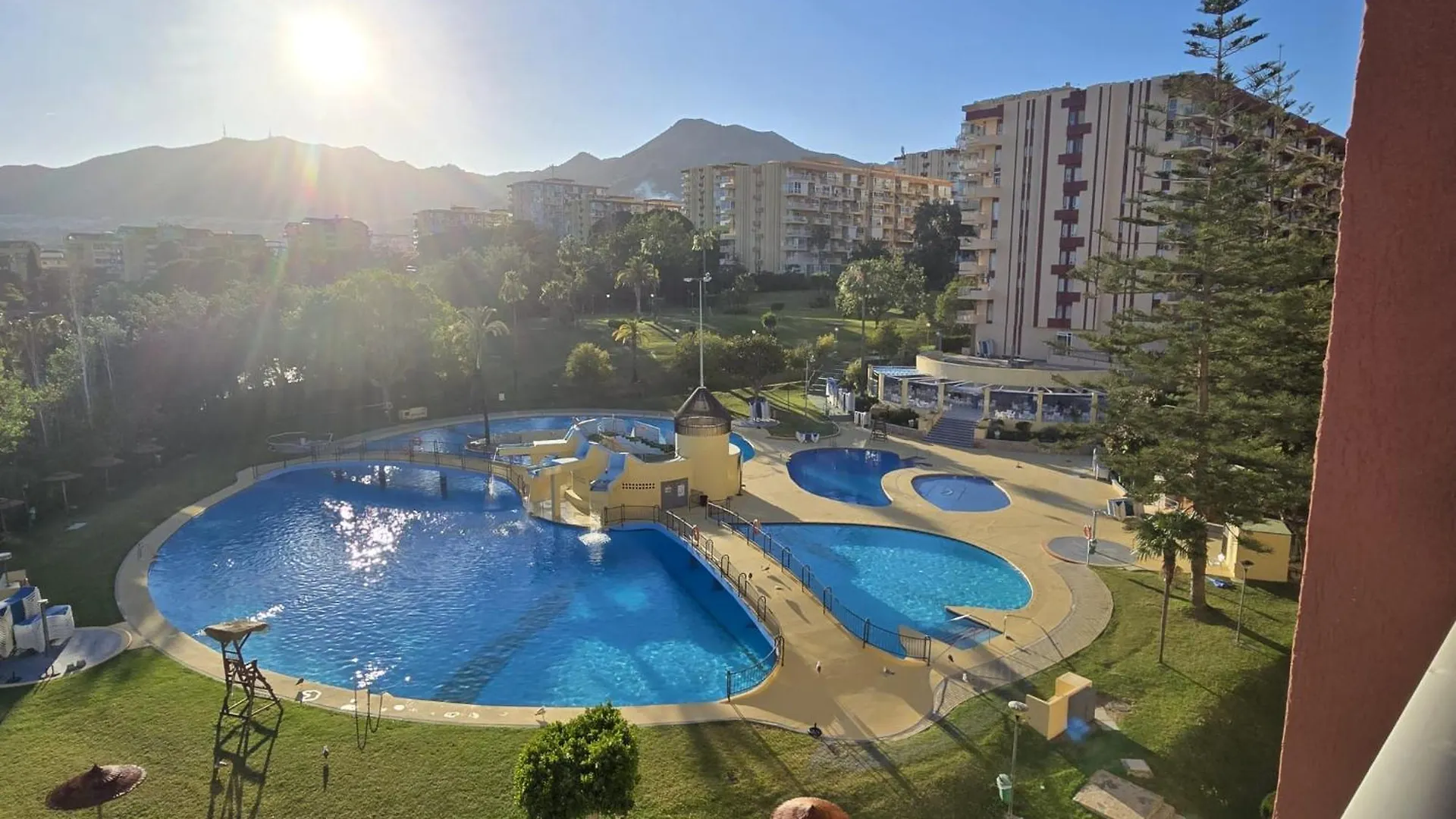 Lejlighed Intercomercio Feja Jupiter Benalmádena